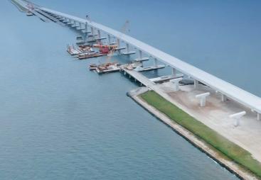 The NASA Causeway Bridge under construction
