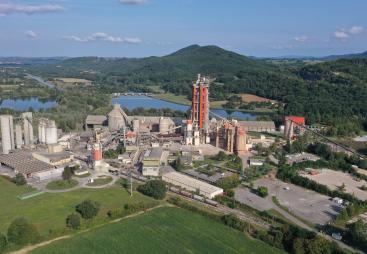 A l;arge scale carbon capture and storage project photographed from the air