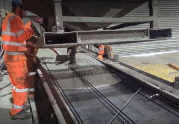 Oscrete’s new Optomize Accel 600 admixture boosts early strength and workability in low-carbon precast and SCC mixes, supporting faster mould-strike times and greater use of SCMs.