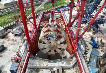 TBM Caroline being lifted from Green Park Way shaft after completing journey under the capital