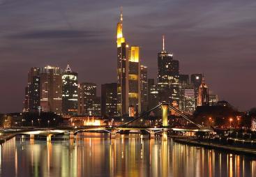 Image: Downtown Frankfurt am Main, Germany; seen from Deutschherrn Bridge / Nicolas Scheuer / Creative Commons.