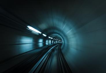 A concrete lined road tuinnel