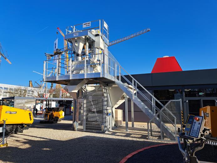 Ammann's new compact Elba CFS (Concrete Filling Station) against a blue sky