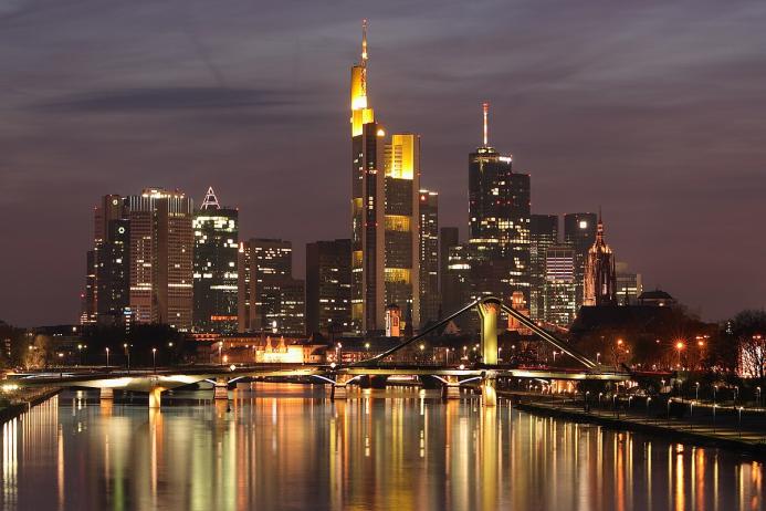 Image: Downtown Frankfurt am Main, Germany; seen from Deutschherrn Bridge / Nicolas Scheuer / Creative Commons.