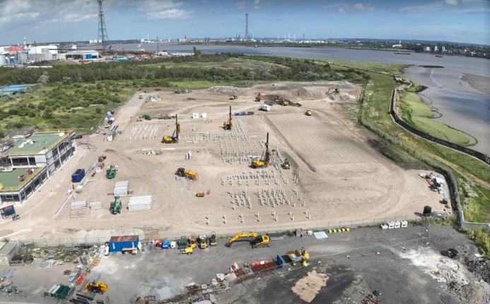 An aerial view of RBL installing 250 mm square driven precast concrete piles to support Eurovia’s new asphalt and aggregates facility in Grays.