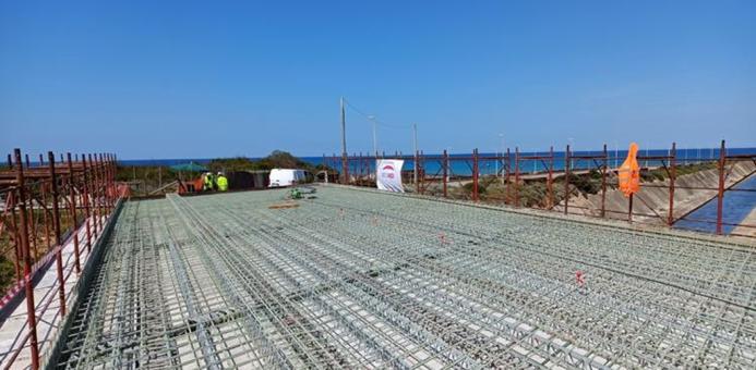 A raft of Composite glass and carbon rebar ready for concrete to be poured