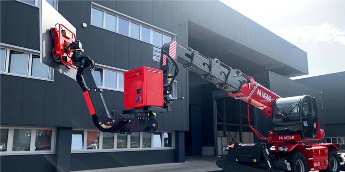 Magni’s new Litocran700 vacuum attachment enables safe, precise handling of concrete slabs and façade panels up to 700 kg.