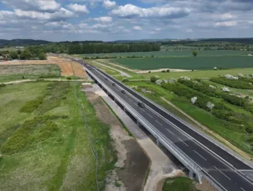 An aerial shot of the newly constructed, £50M Lyminster Bypass. Image: Eddie Mitchell / West Sussex County Council