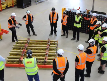 Members of the Gel Engineering team receive training on RUNDLEX Circular Wall Formwork at the PERI training facility and exhibition hall in Brentwood