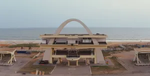 An aerial photo of a modernist concrete building in Africa