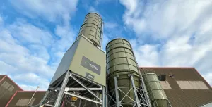 Cement plant chimneys