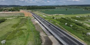 An aerial shot of the newly constructed, £50M Lyminster Bypass. Image: Eddie Mitchell / West Sussex County Council