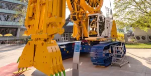 A BAUER GB 50 hydraulic grab – the same machine type was used as a demonstrator in the research project.