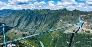 The Huajiang Grand Canyon Bridge in Guizhou Province opened in September 2025, setting records for height and span. Image: CREC.