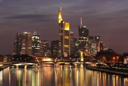 Image: Downtown Frankfurt am Main, Germany; seen from Deutschherrn Bridge / Nicolas Scheuer / Creative Commons.