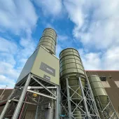 Cement plant chimneys