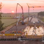Specialist Cemex concrete designed for frost and salt resistance was used on the final bridge of the Hořice–Sadová motorway.