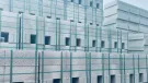 Cemex’s new voided packaging for concrete blocks allows forklift access without timber pallets, using recycled plastic straps.